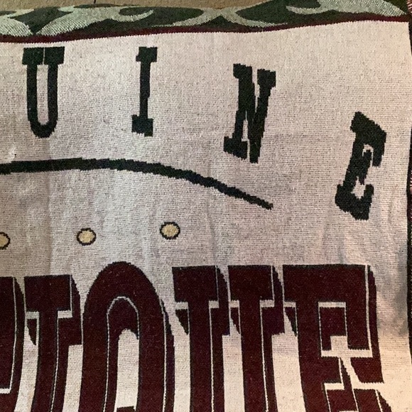 FINAL SALE “Genuine Antique Person Been There Done That Can’t Remember” Throw - Picture 3 of 9